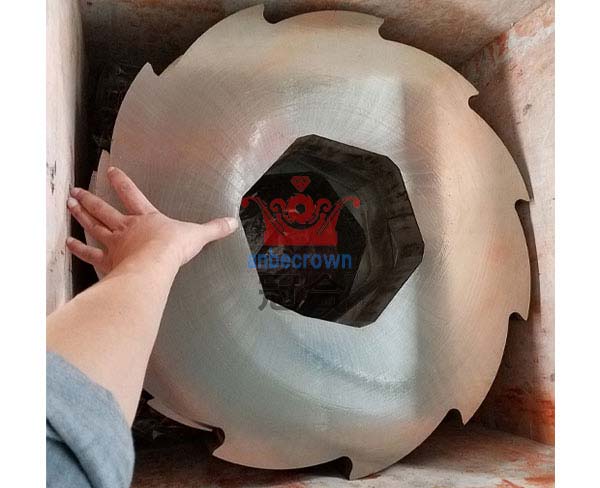 垃圾撕碎機生產中的安全防護出了問題怎么辦？